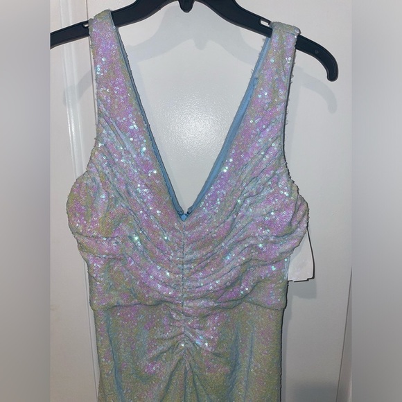 Badgley Mischka Brand Sparkling Mermaid Sequin Gown - Picture 5 of 12